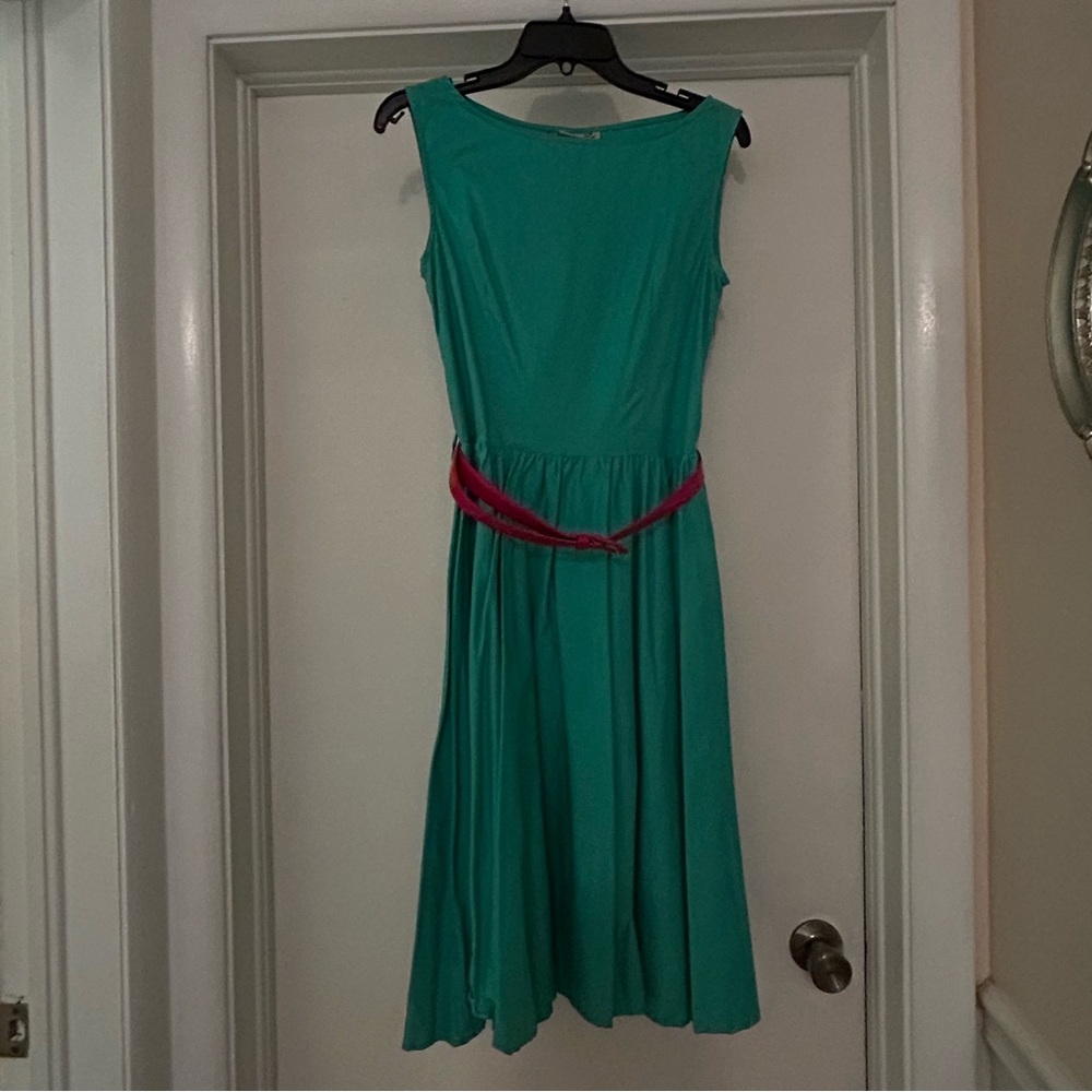 Lindy Bop Green Sleeveless A-Line Midi Dress